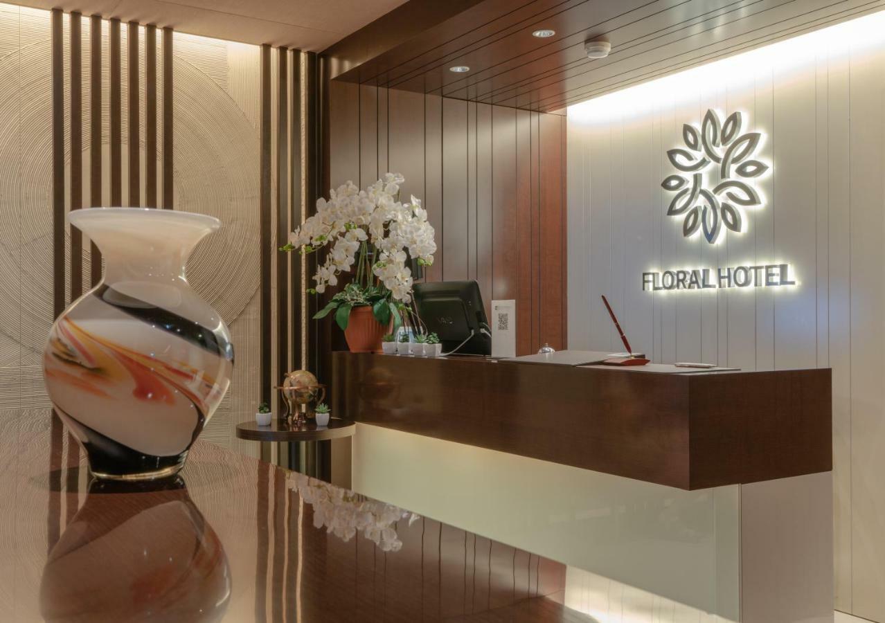 Floral Hotel - Nihonbashi Ōsaka Exterior foto